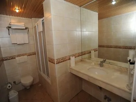 Alperbey 3*