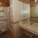 Alperbey 3*